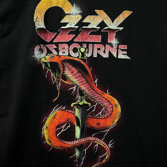 Ozzy Ozbourne Cobra Graphic Design T-Shirt Medium - Picture 2 of 4